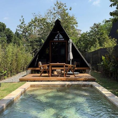 Villa Verde The Garden Kejayan Ngoại thất bức ảnh